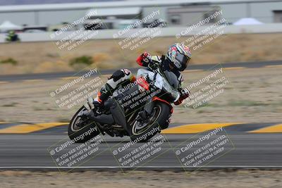 media/Jan-14-2023-SoCal Trackdays (Sat) [[497694156f]]/Turn 4 Set 2 (1030am)/